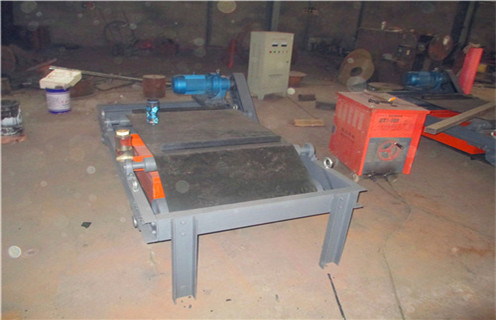 廣東永磁帶式除鐵器工作原理