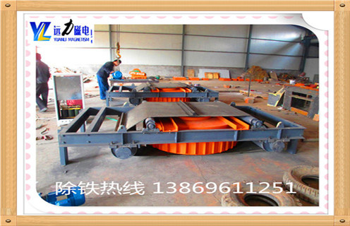 山東RCDD-10電磁除鐵器,干式自卸式電磁除鐵器價(jià)格 山東RCDD-10電磁除鐵器,干式自卸式電磁除鐵器價(jià)格