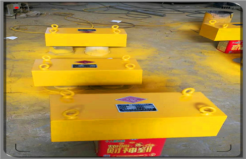 永磁除鐵器,天津RCYB-5懸掛式永磁除鐵器_參數_內部磁塊安裝方法_天津RCYB-5懸掛式永磁除鐵器規格型號價格 永磁除鐵器,天津RCYB-5懸掛式永磁除鐵器_參數_內部磁塊安裝方法_天津RCYB-5懸掛式永磁除鐵器規格型號價格