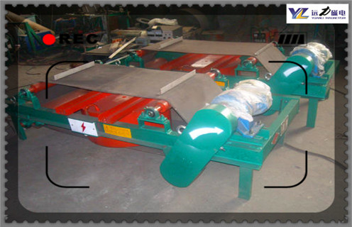 自卸式電磁除鐵器,山東RCDD-12自卸式電磁除鐵器安裝視頻國家標準_山東RCDD-12自卸式電磁除鐵器安裝視頻廠家配件_型號及工作視頻 自卸式電磁除鐵器,山東RCDD-12自卸式電磁除鐵器安裝視頻國家標準_山東RCDD-12自卸式電磁除鐵器安裝視頻廠家配件_型號及工作視頻