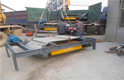 帶式除鐵器，河北優(yōu)質(zhì)帶式磁除鐵器價格_強磁河北優(yōu)質(zhì)帶式磁除鐵器價格工作原理構(gòu)造選型_廠家