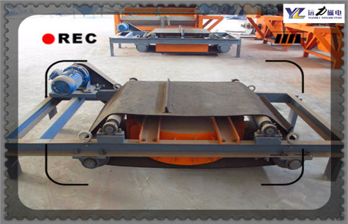 電磁自卸式除鐵器,福建電磁自卸式除鐵器設(shè)備_福建電磁自卸式除鐵器設(shè)備廠家配件_型號及工作視頻 電磁自卸式除鐵器,福建電磁自卸式除鐵器設(shè)備_福建電磁自卸式除鐵器設(shè)備廠家配件_型號及工作視頻