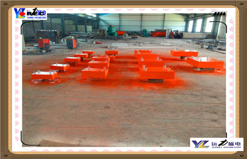 懸掛式永磁除鐵器,廣西懸掛式永磁除鐵器定制_廣西懸掛式永磁除鐵器定制批發價格生產廠家使用說明書原理型號價格 懸掛式永磁除鐵器,廣西懸掛式永磁除鐵器定制_廣西懸掛式永磁除鐵器定制批發價格生產廠家使用說明書原理型號價格