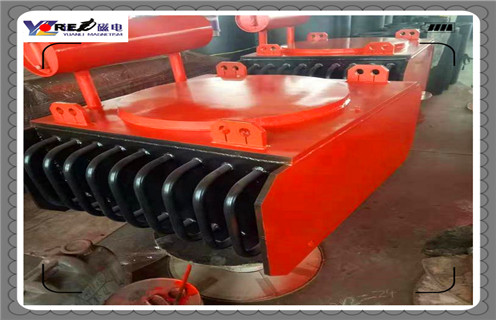 油冷電磁除鐵器,青海油冷電磁除鐵器的特性_規(guī)格型號(hào)_青海油冷電磁除鐵器的特性適用范圍的工作原理 油冷電磁除鐵器,青海油冷電磁除鐵器的特性_規(guī)格型號(hào)_青海油冷電磁除鐵器的特性適用范圍的工作原理